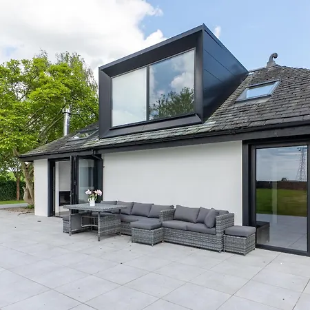 Perfect Family Retreat With Hot Tub, Nr The Lakes Prázdninový dům *