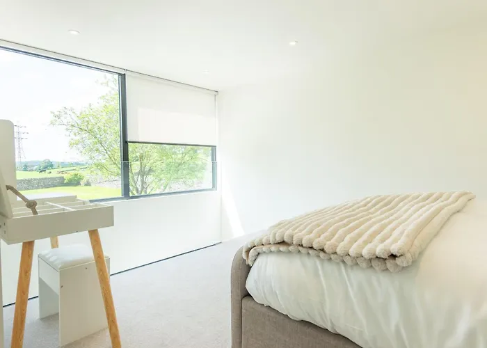 Perfect Family Retreat With Hot Tub, Nr The Lakes