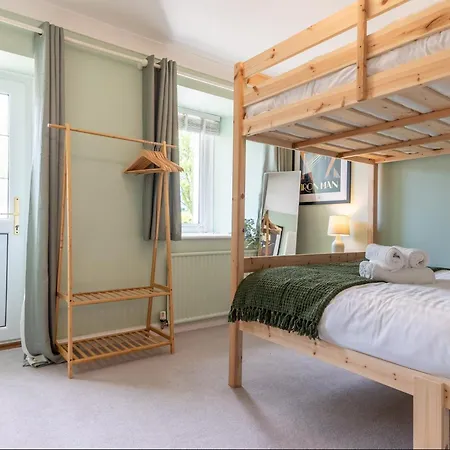 Perfect Family Retreat With Hot Tub, Nr The Lakes Hébergement de vacances