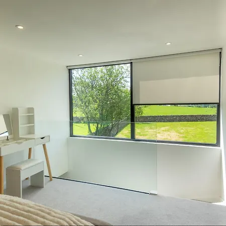 Hébergement de vacances Perfect Family Retreat With Hot Tub, Nr The Lakes Natland